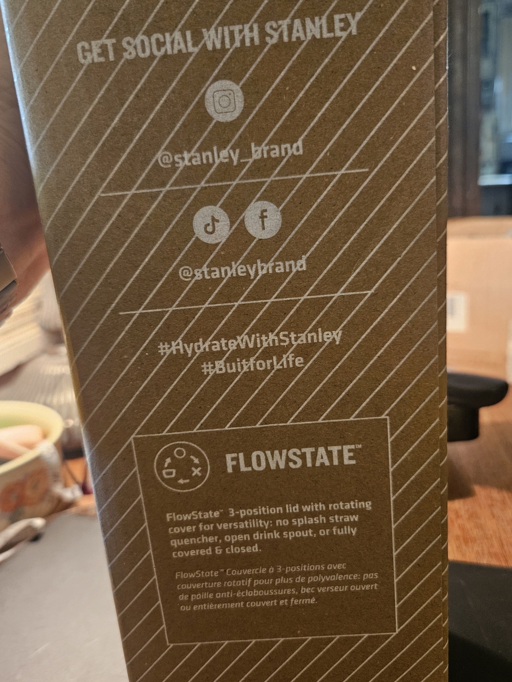 Stanley Black FlowState Tumbler with Handle - Picture 10 of 10